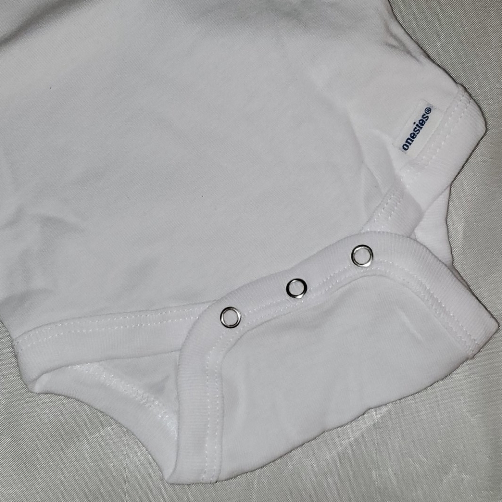 Custom onsie - Picture 4 of 5